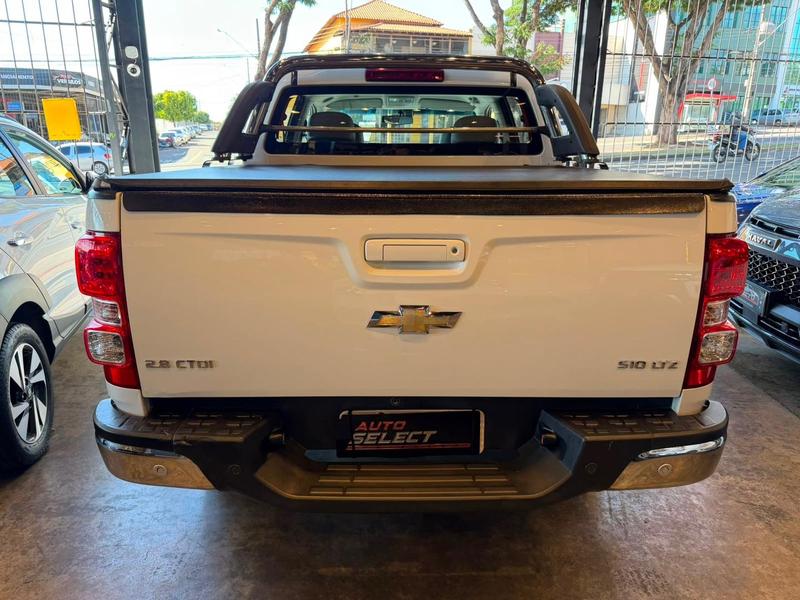 Chevrolet S10 LTZ - foto 10