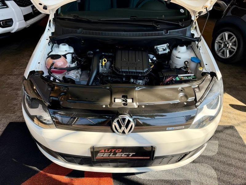 Volkswagen Fox 1.0 Bluemotion Gii - foto 12