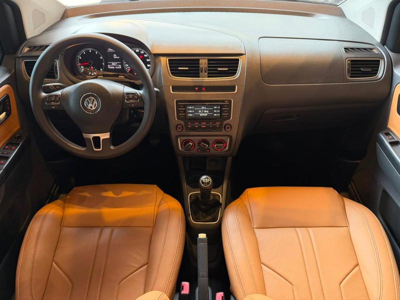 Volkswagen Fox 1.0 Bluemotion Gii - foto 13