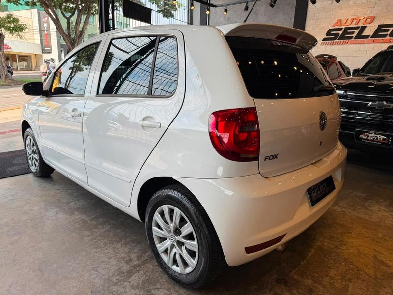 Volkswagen Fox 1.0 Bluemotion Gii - foto 9