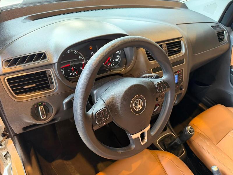 Volkswagen Fox 1.0 Bluemotion Gii - foto 15