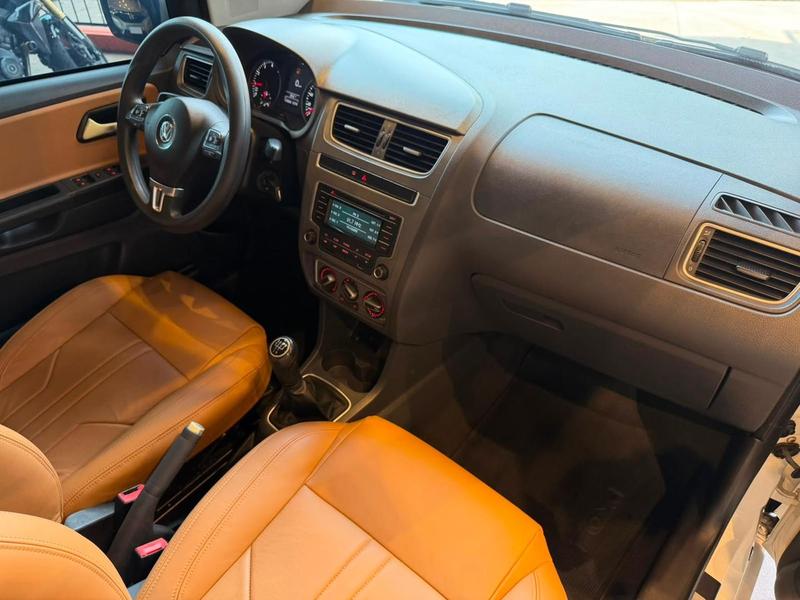 Volkswagen Fox 1.0 Bluemotion Gii - foto 19