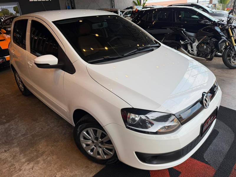 Volkswagen Fox 1.0 Bluemotion Gii - foto 5