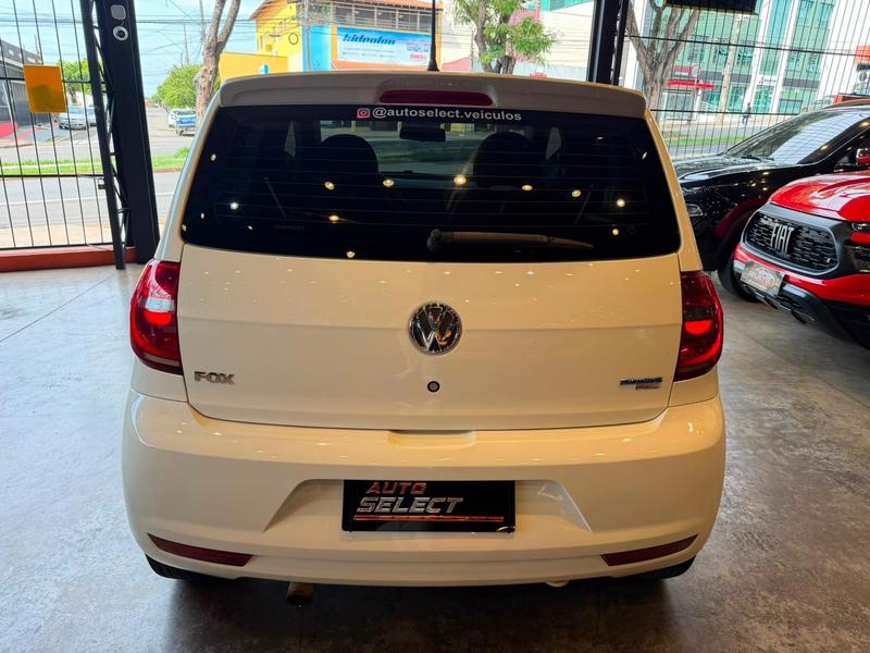Volkswagen Fox 1.0 Bluemotion Gii - foto 10