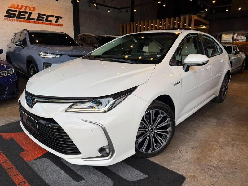 Toyota Corolla Apremiumh - foto 2