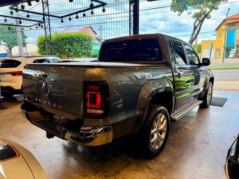 Volkswagen Amarok Highline Cd 3.0 4X4 Tb Dies. Aut. - foto 8