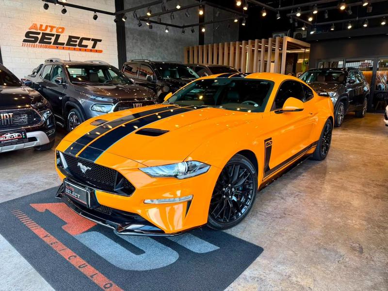 Ford Mustang GT Premium 5.0 V8 - foto 2