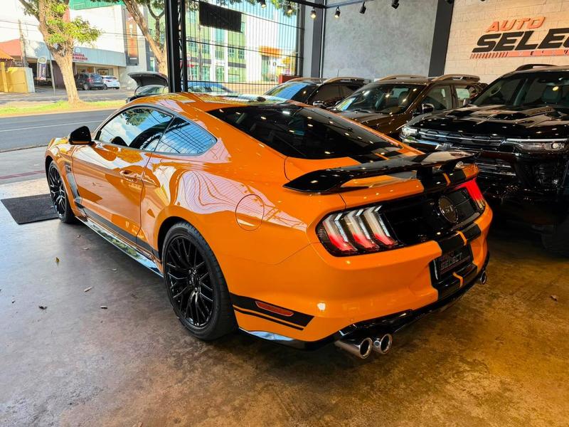 Ford Mustang GT Premium 5.0 V8 - foto 10