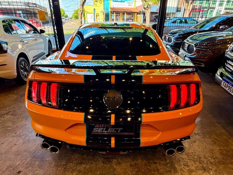Ford Mustang GT Premium 5.0 V8 - foto 9
