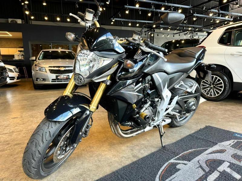 Honda Cb 1000r - foto 2