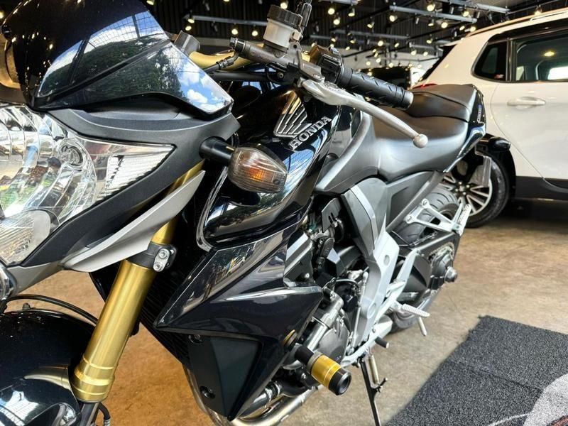 Honda Cb 1000r - foto 3