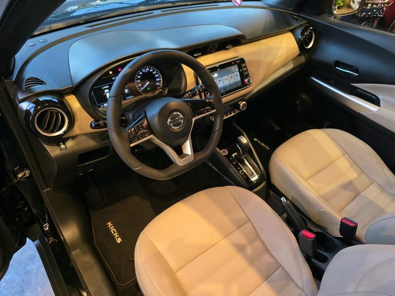 Nissan Kicks Sl CVT - foto 14