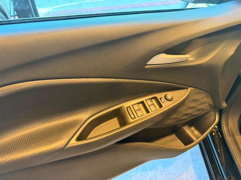 Chevrolet Onix Plus 10tat LTZ - foto 16