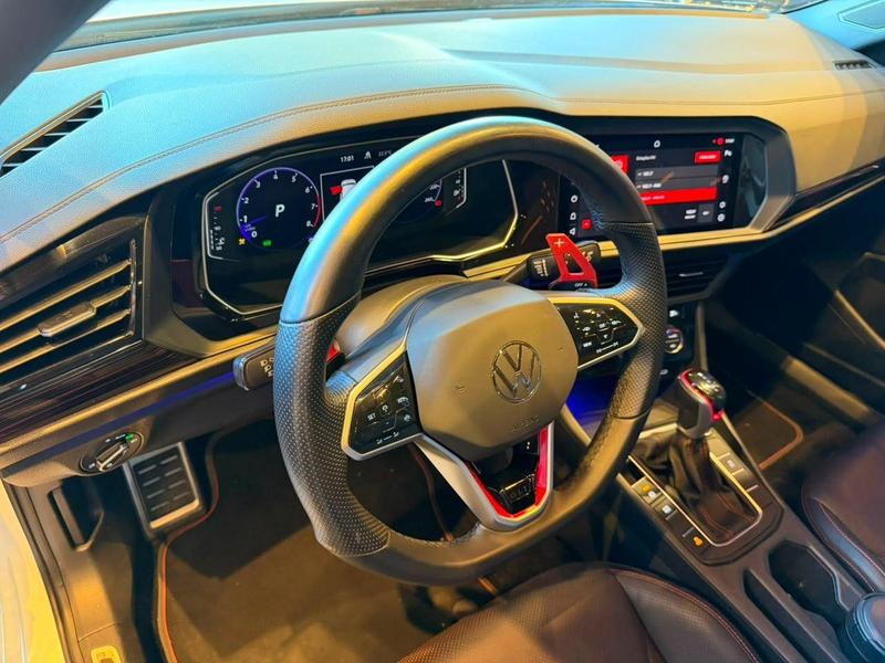 Volkswagen Jetta GLi - foto 14