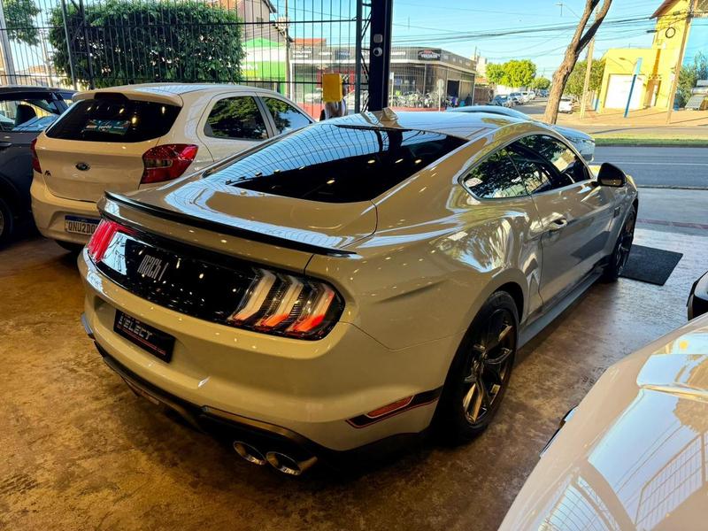 Ford Mustang Mach1 - foto 8