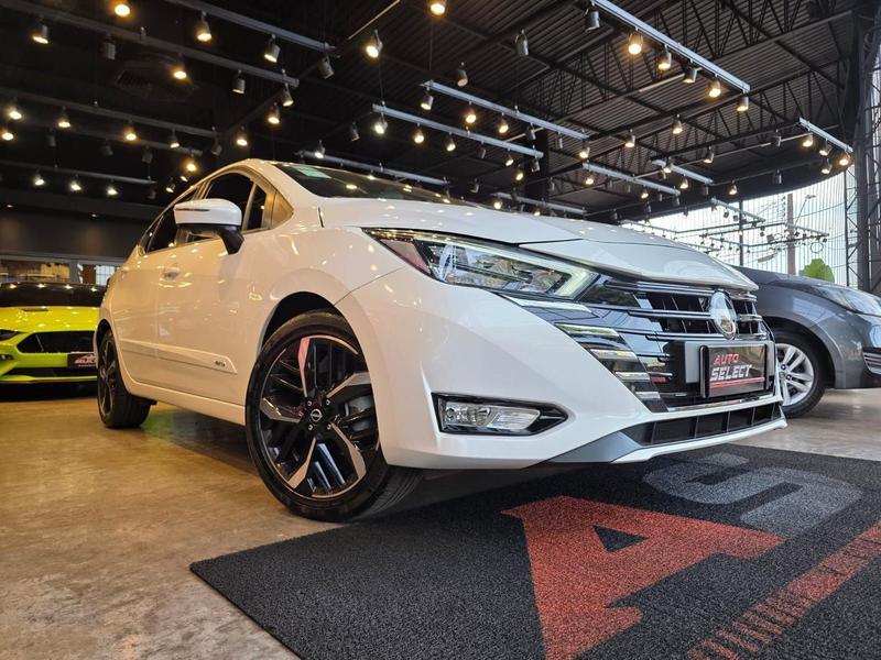 Nissan Versa Excl CVT - foto 6