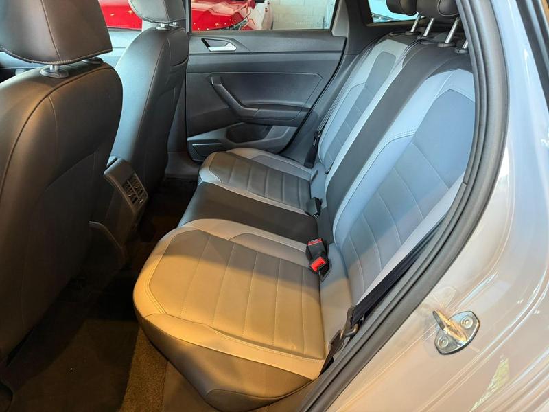 Volkswagen Nivus Hl TSI - foto 17