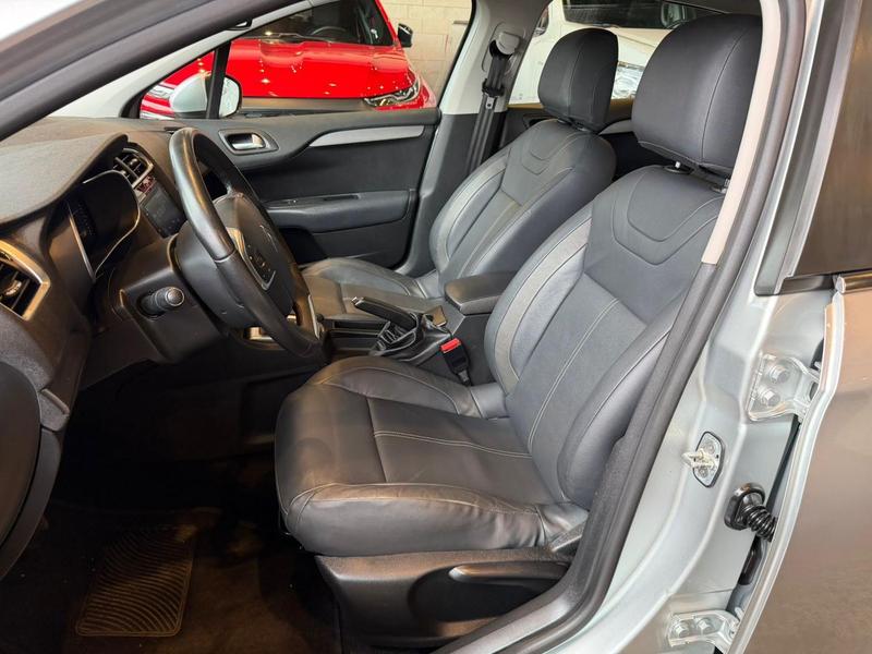 Citroën C4 Lounge Feel Automático - foto 15