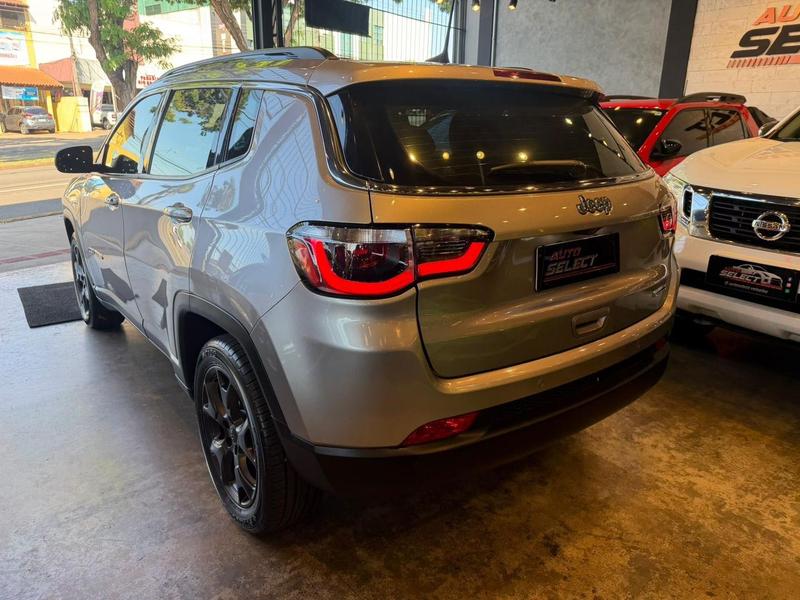 Jeep Compass Longitude F - foto 9