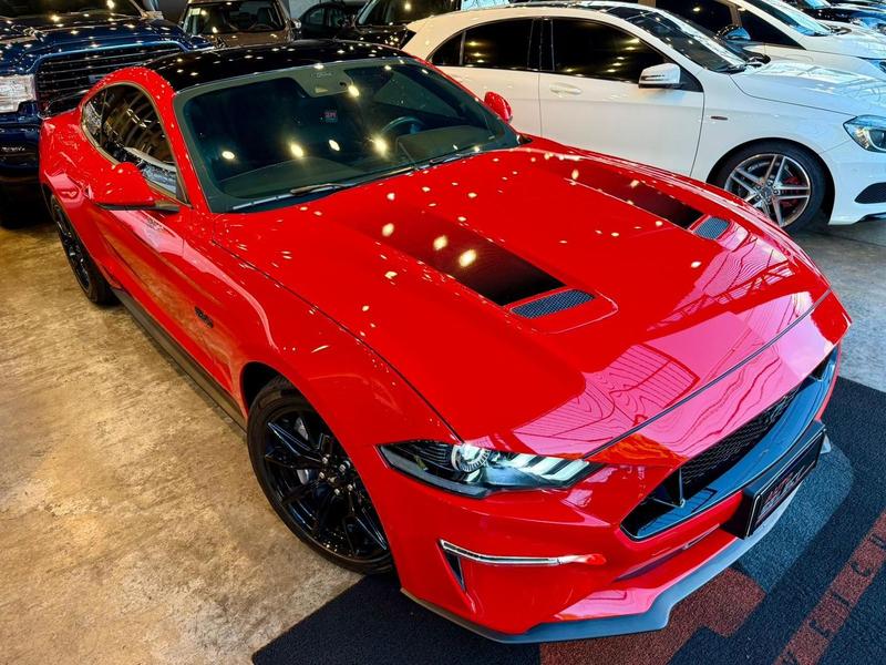 Ford Mustang GT - foto 6