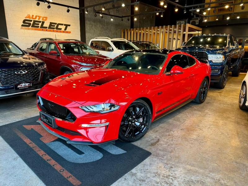 Ford Mustang GT - foto 2