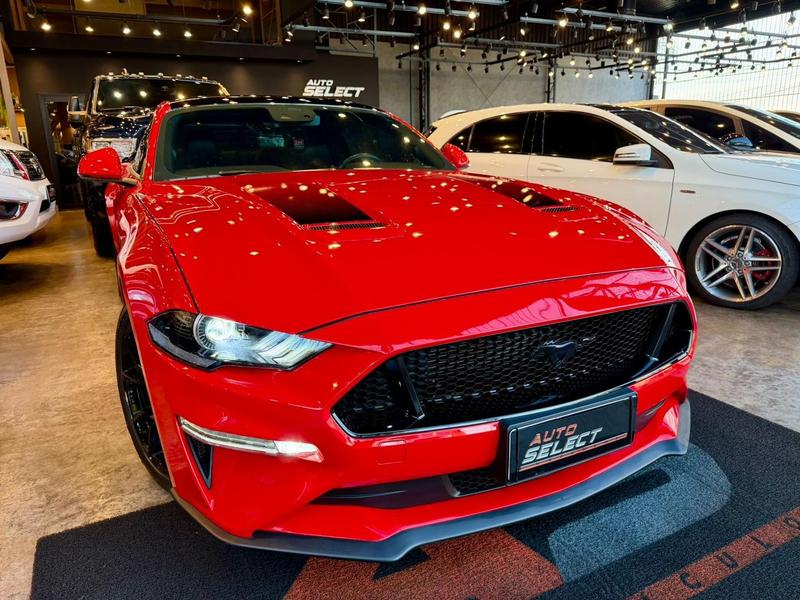 Ford Mustang GT - foto 7