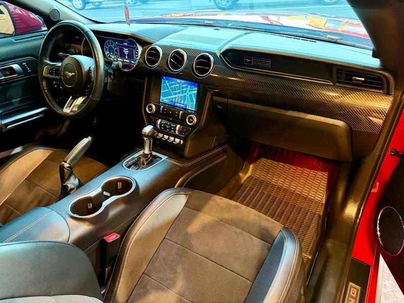 Ford Mustang GT - foto 19