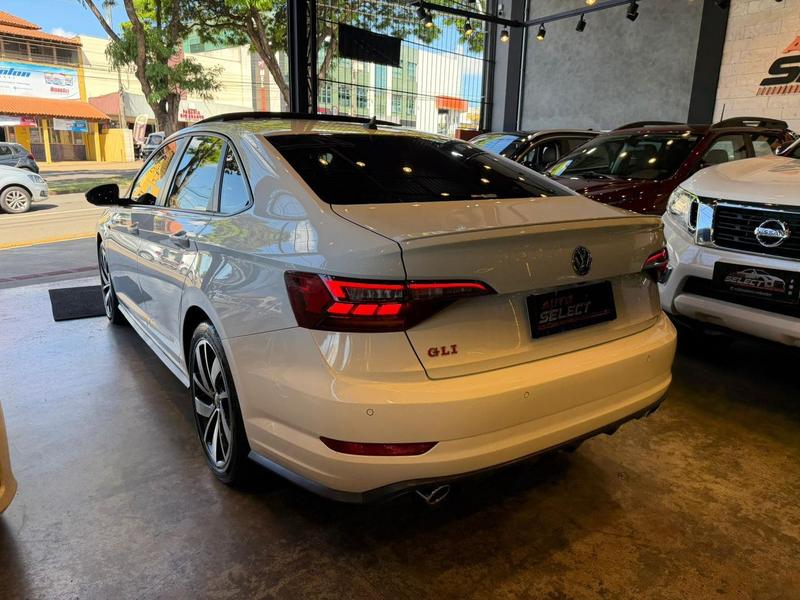 Volkswagen Jetta GLi Ag - foto 8