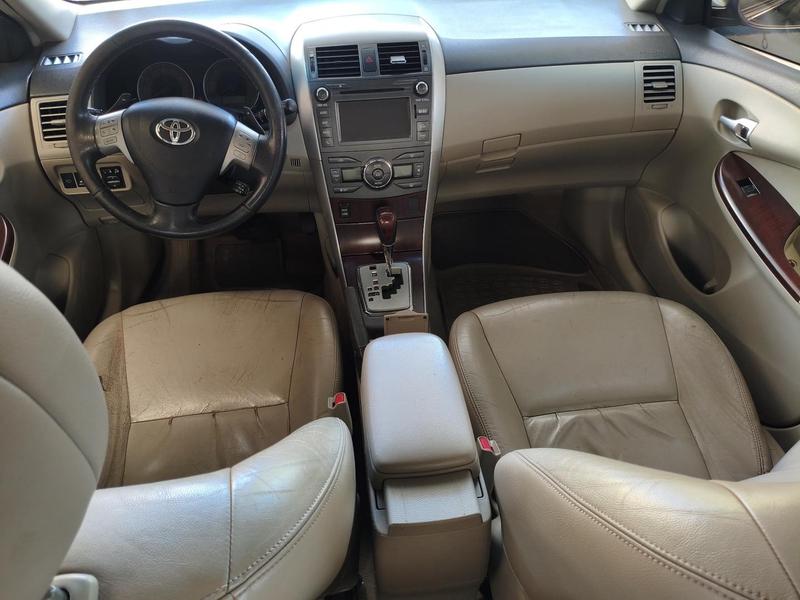 Toyota Corolla Altis 20fx - foto 9
