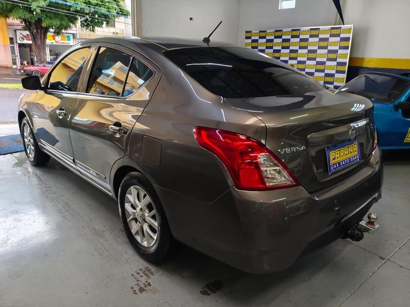 Nissan Versa 1.0 12V Flexstart 4P Mec. - foto 6