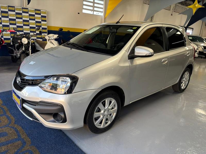 Toyota Etios Hb Xplus Mt - foto 3
