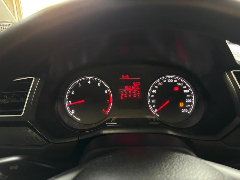 Volkswagen Gol 16l - foto 11