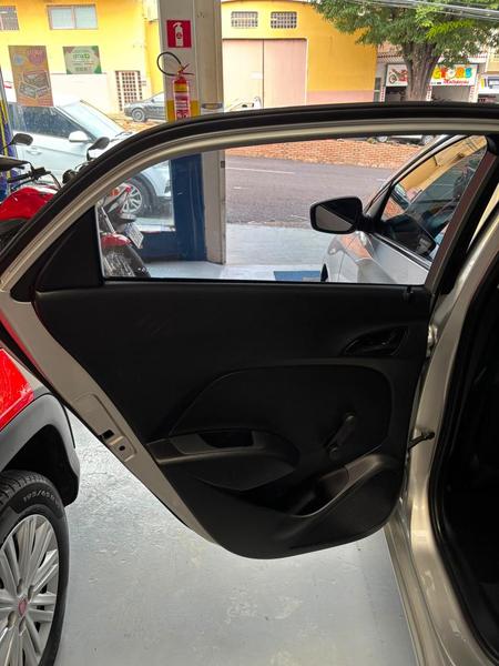 Hyundai HB20 Unique 1.0 Flex 12V Mec. - foto 11