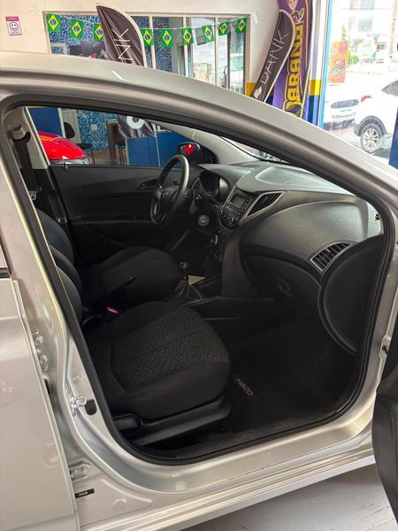 Hyundai HB20 Unique 1.0 Flex 12V Mec. - foto 14