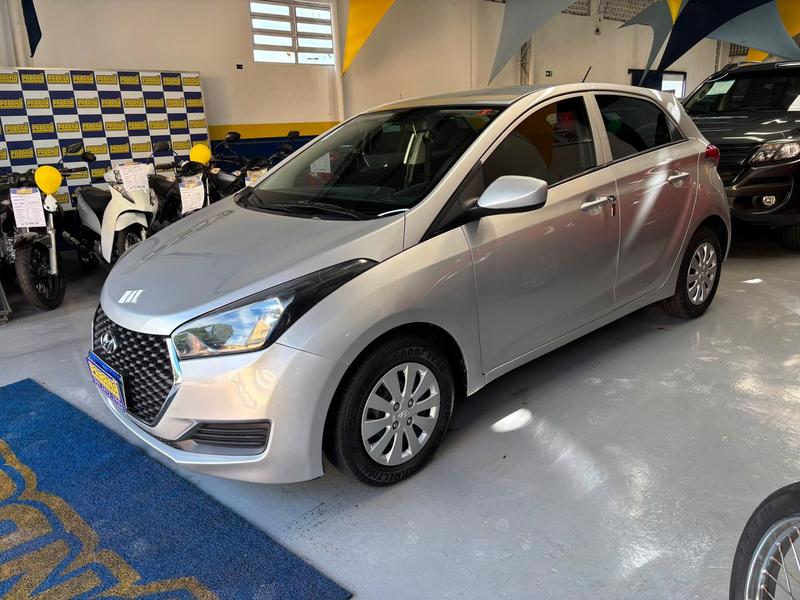 Hyundai HB20 Unique 1.0 Flex 12V Mec. - foto 3
