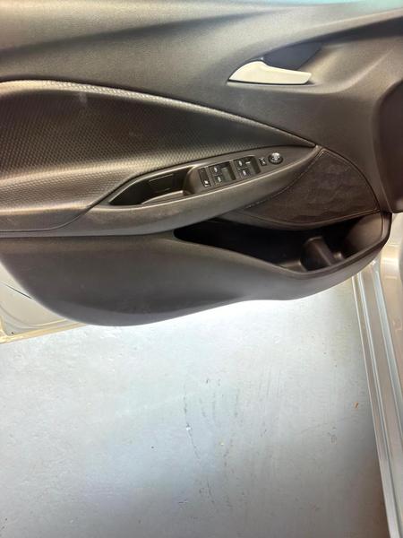Chevrolet Onix 10mt - foto 13
