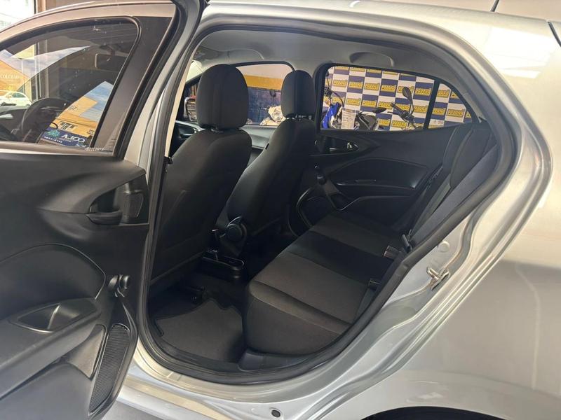 Fiat Argo Drive 1.0 - foto 11