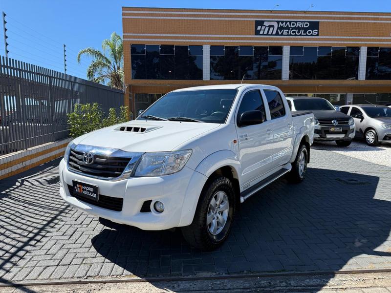 TOYOTA HILUX CD4X4 SR