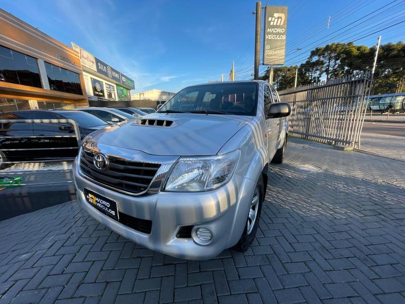 TOYOTA HILUX CD4X4 STD