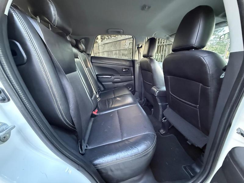 Mitsubishi ASX 2.0 CVT Flex - foto 12