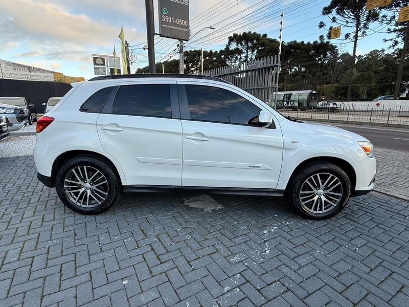 Mitsubishi ASX 2.0 CVT Flex - foto 4