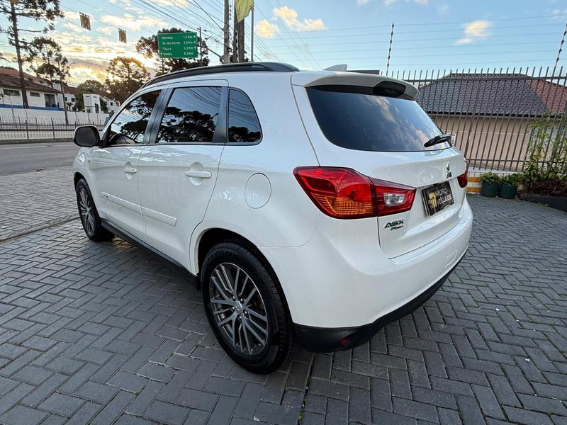 Mitsubishi ASX 2.0 CVT Flex - foto 7
