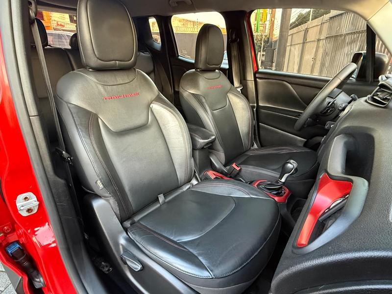 Jeep Renegade Sport 2.0 4X4 Tb Diesel Aut. - foto 10