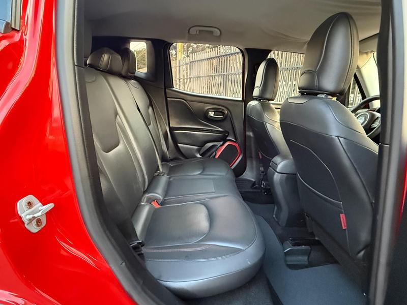 Jeep Renegade Sport 2.0 4X4 Tb Diesel Aut. - foto 12