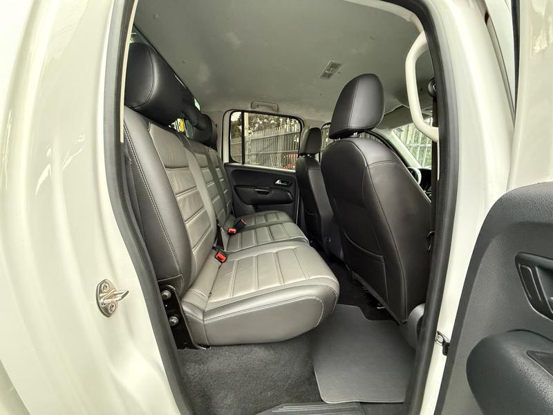 Volkswagen Amarok V6 Highline - foto 14