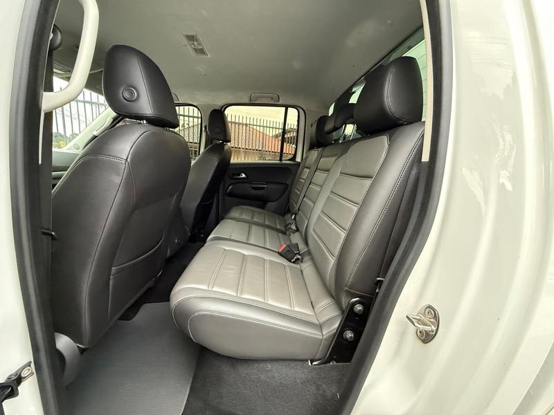 Volkswagen Amarok V6 Highline - foto 15