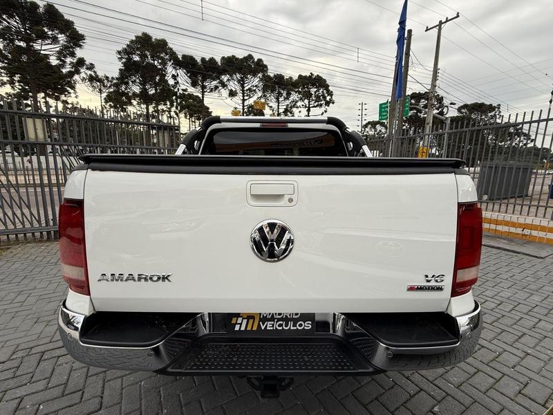 Volkswagen Amarok V6 Highline - foto 6