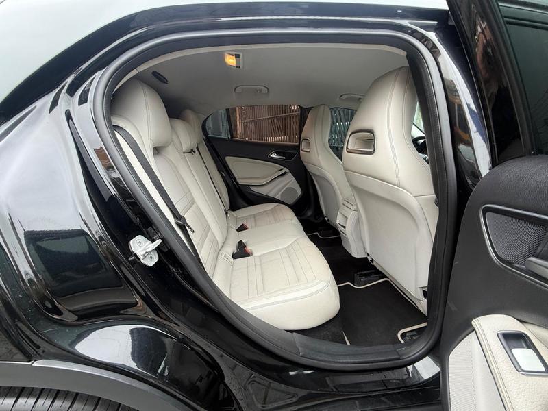 Mercedes-Benz Classe GLA Advance 1.6 1.6 Tb 16V Flex Aut. - foto 12