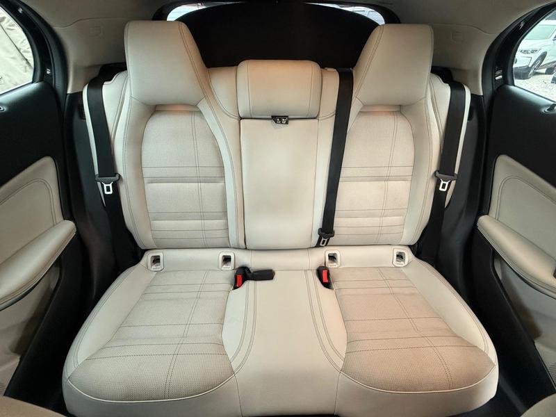 Mercedes-Benz Classe GLA Advance 1.6 1.6 Tb 16V Flex Aut. - foto 17