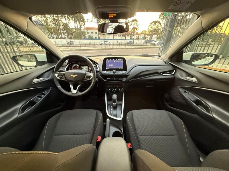Chevrolet Onix Plus 10tat - foto 15